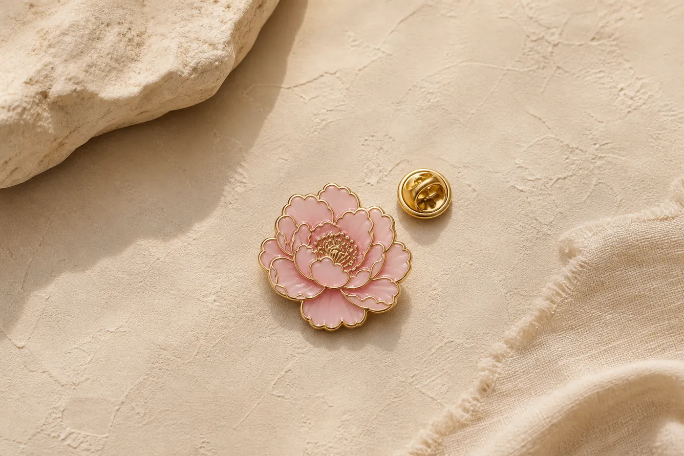 Édition Pin's Émaillé Fleur Édition Limitée